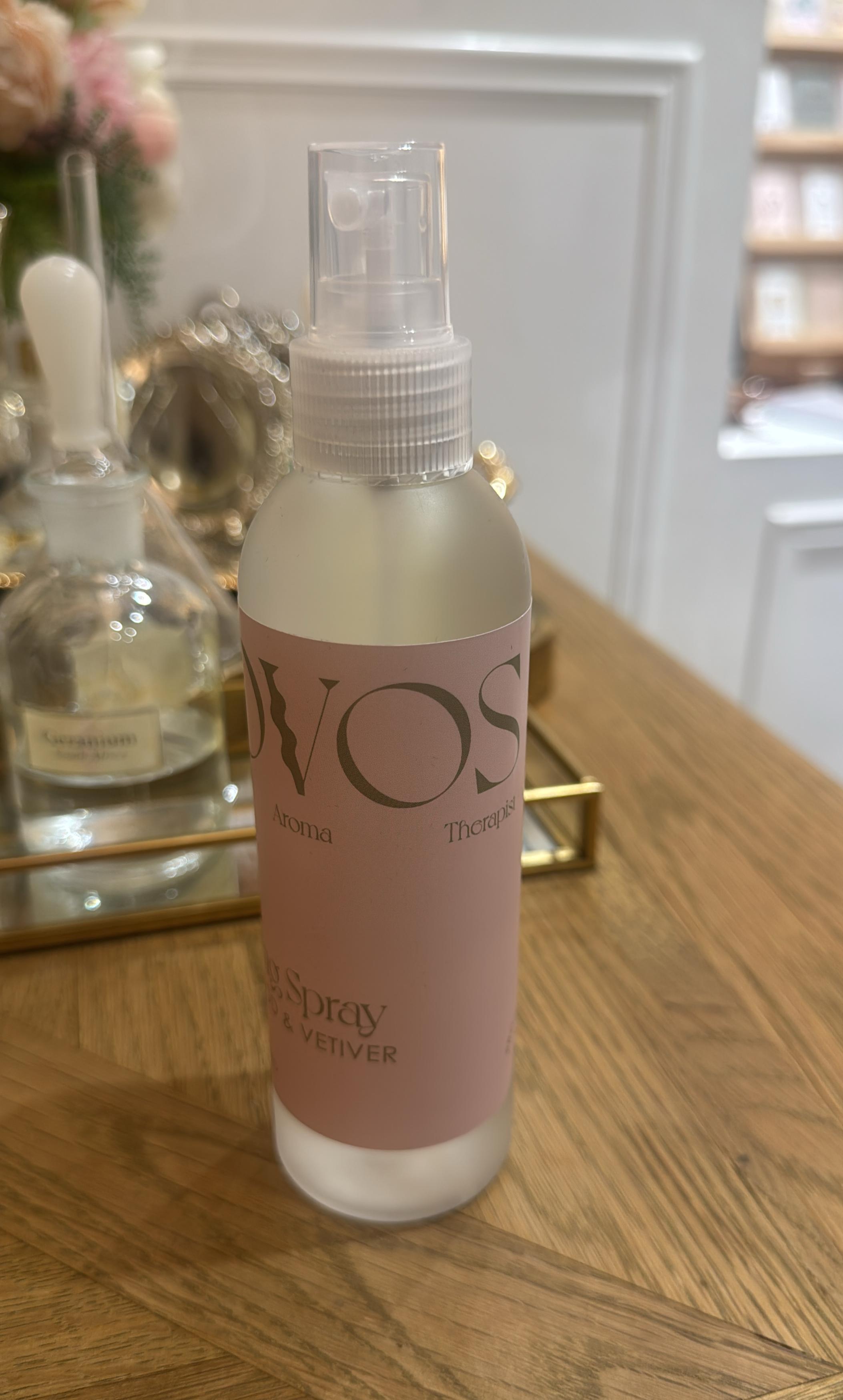 SOVOS 有機香薰消毒噴霧 200ML (白蘭花/橙花/雪松岩蘭草/快樂鼠尾草/白玫瑰）