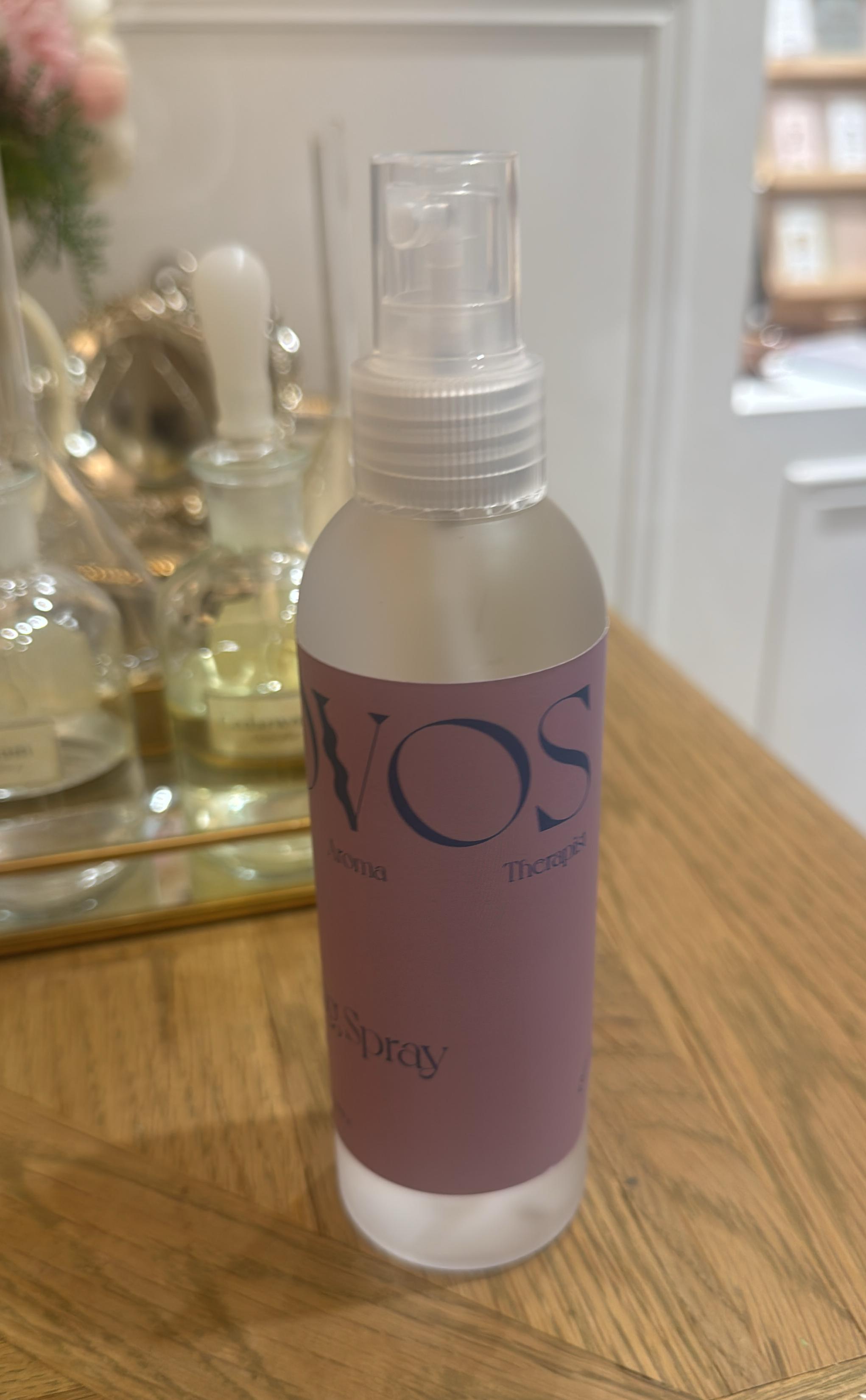 SOVOS 有機香薰消毒噴霧 200ML (白蘭花/橙花/雪松岩蘭草/快樂鼠尾草/白玫瑰）